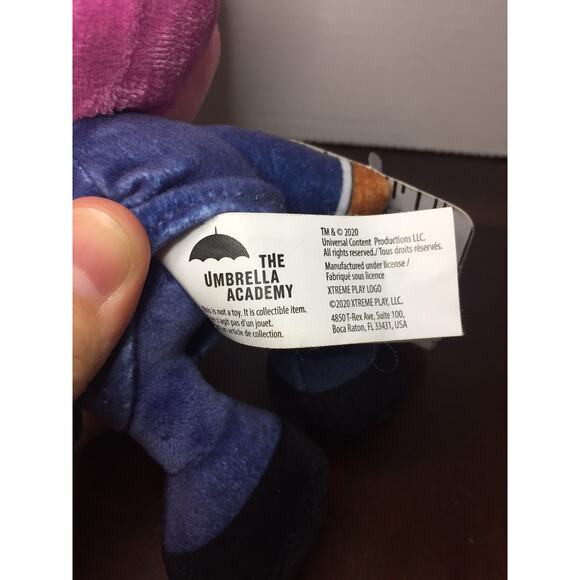 Cha Cha Plush from the Umbrella Academy - Picture 3 of 5